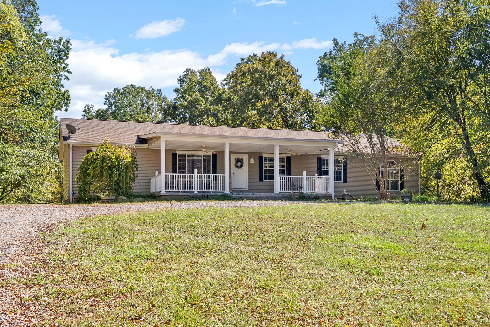 470 Bumpus Mills Road Dover, TN 37058 - Photo 4 of 44 Gallery Image 4