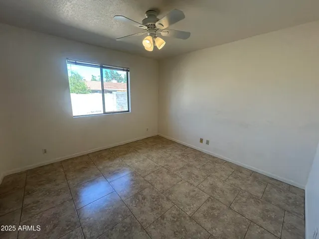 $2,495 | 1302 West 13th Street, Tempe, AZ 85281