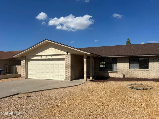 $2,495 | 1302 West 13th Street, Tempe, AZ 85281