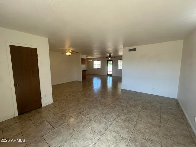 $2,495 | 1302 West 13th Street, Tempe, AZ 85281