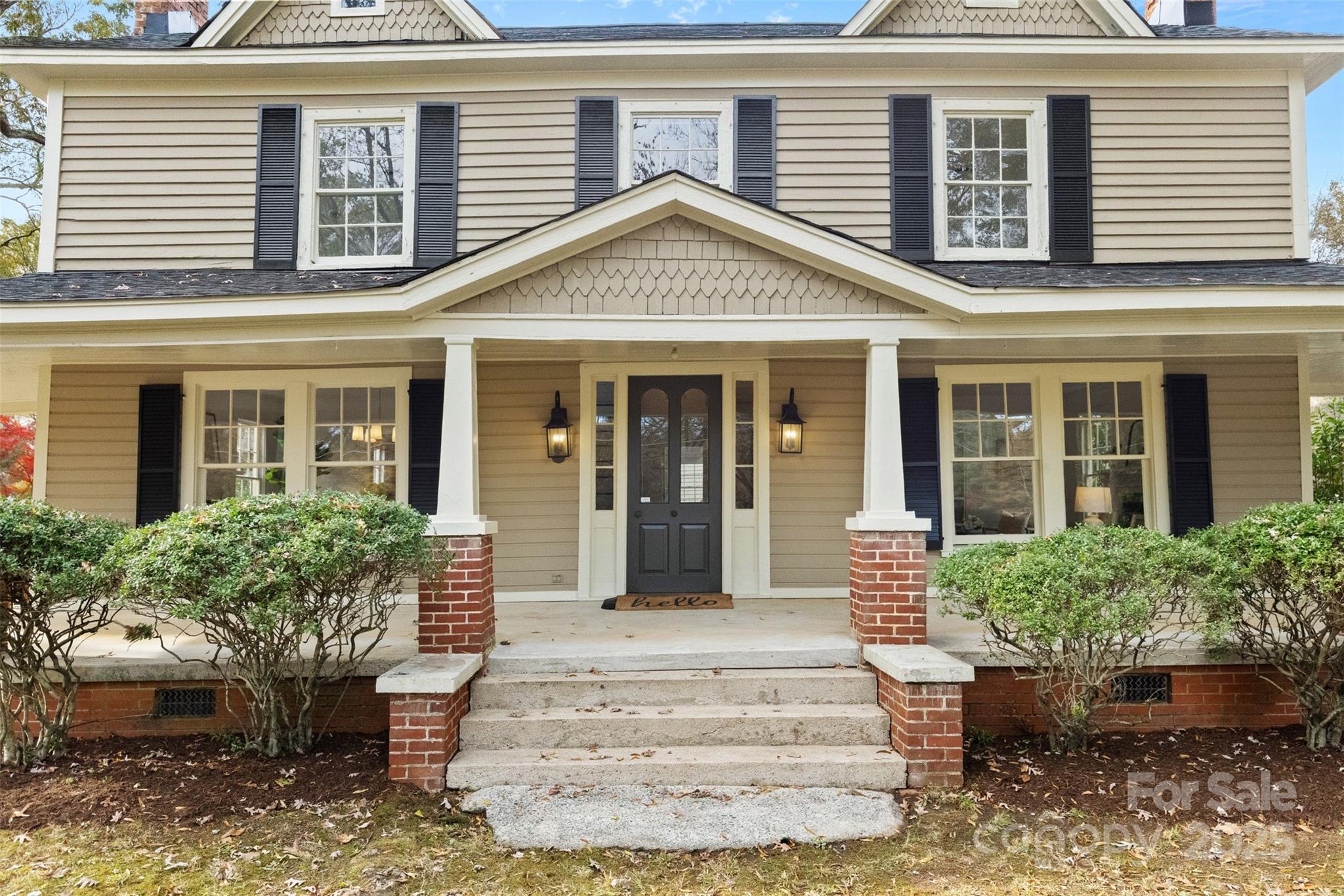 5607 Matthews-Mint Hill Road Charlotte, NC 28227 - Photo 41 of 45 a front view of a house with garden