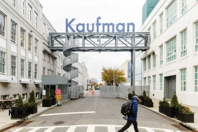 a car parked in front of a building