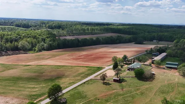 $120,000 | 4 Whites Chapel Road, Phenix, VA 23959