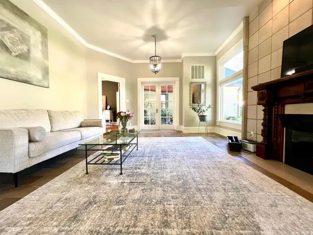 $475,000 | 330 Hawthorne Drive, Bedford, IN 47421