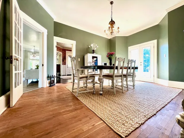 $475,000 | 330 Hawthorne Drive, Bedford, IN 47421