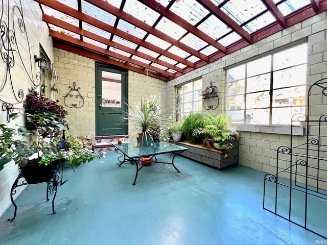 $475,000 | 330 Hawthorne Drive, Bedford, IN 47421