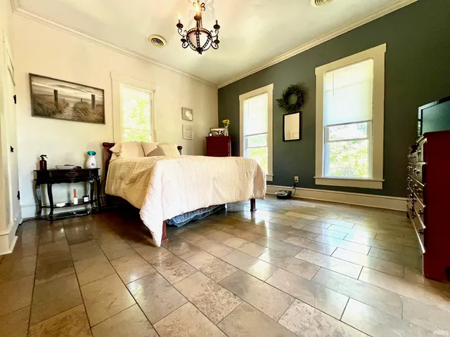 $475,000 | 330 Hawthorne Drive, Bedford, IN 47421