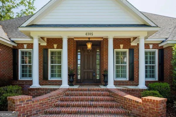 $899,000 | 4305 Fouracre Place, Valdosta, GA 31601