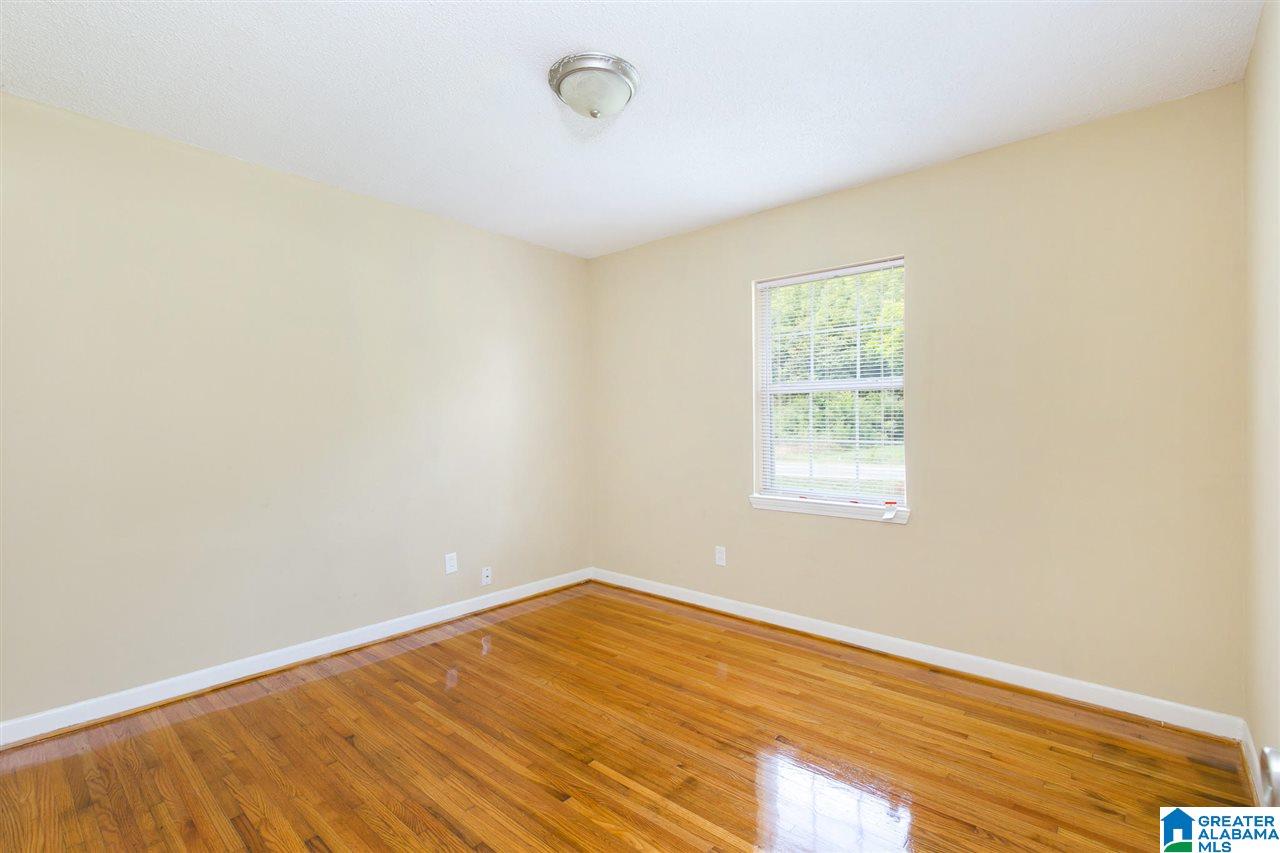25 24th Avenue Northwest Birmingham, AL 35215 - Photo 6 of 7