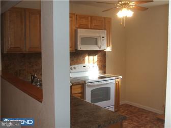 7503 Briar Road Philadelphia, PA 19138 - Photo 4 of 12 Gallery Image 4