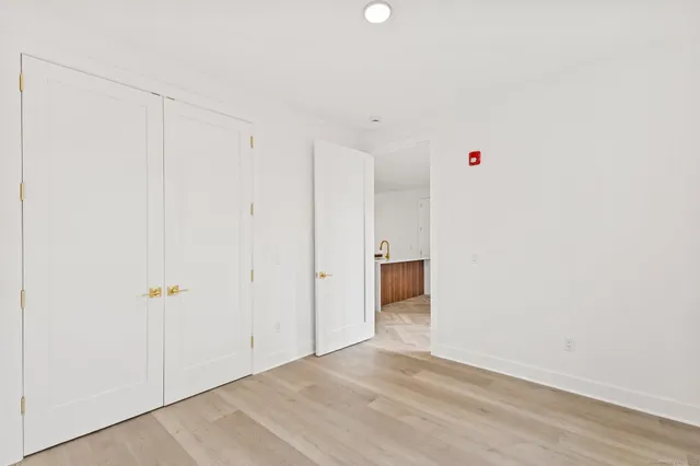 $5,900 | 100 East Putnam Avenue, Unit 304, Greenwich, CT 06807