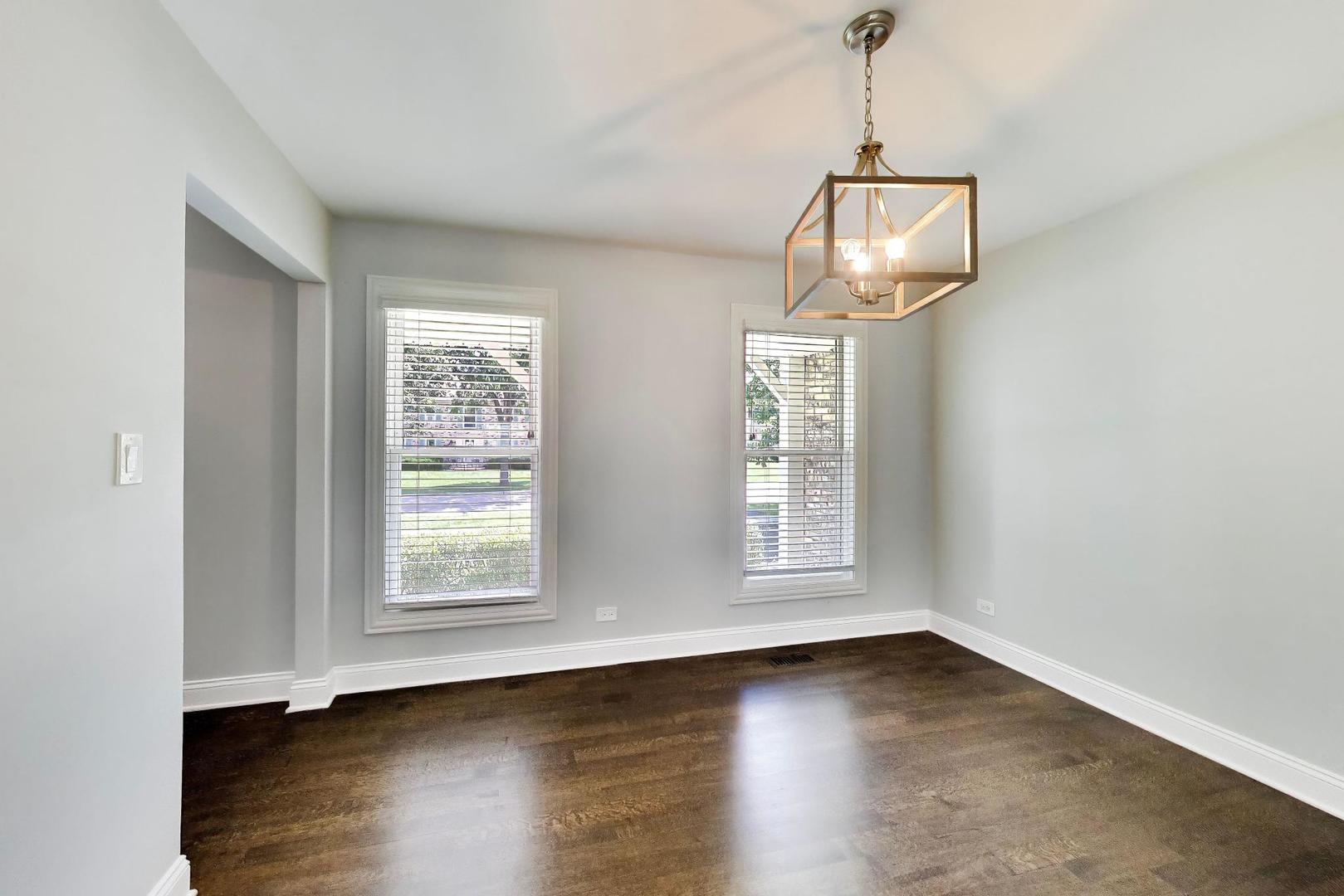 5502 Groveside Lane Rolling Meadows, IL 60008 - Photo 11 of 50