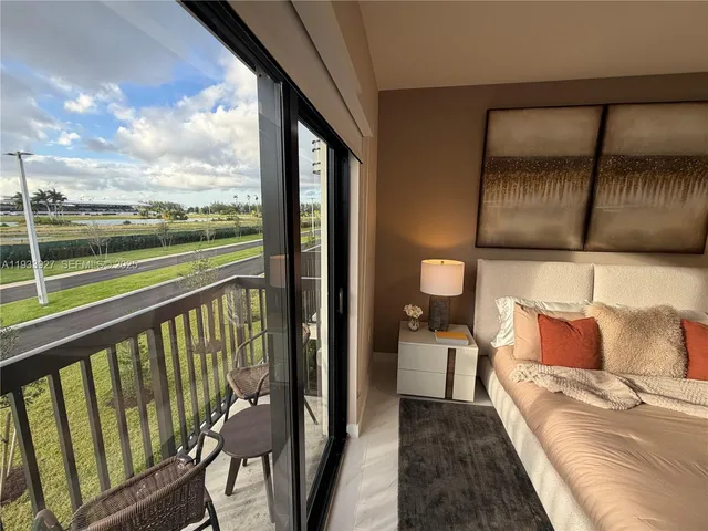 $2,900 | 2308 East 4th Avenue, Unit 206, Hialeah, FL 33013