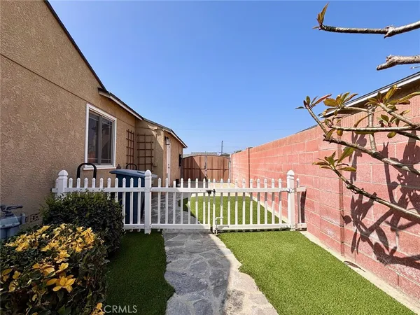 $4,400 | 11162 Ranger Drive, Los Alamitos, CA 90720