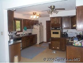 5480 Chicken Bristle Road Rochester, IL 62563 - Photo 4 of 8