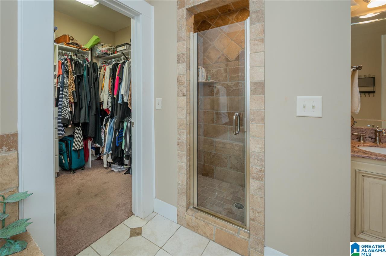 1404 Sutherland Place Birmingham, AL 35209 - Photo 30 of 45
