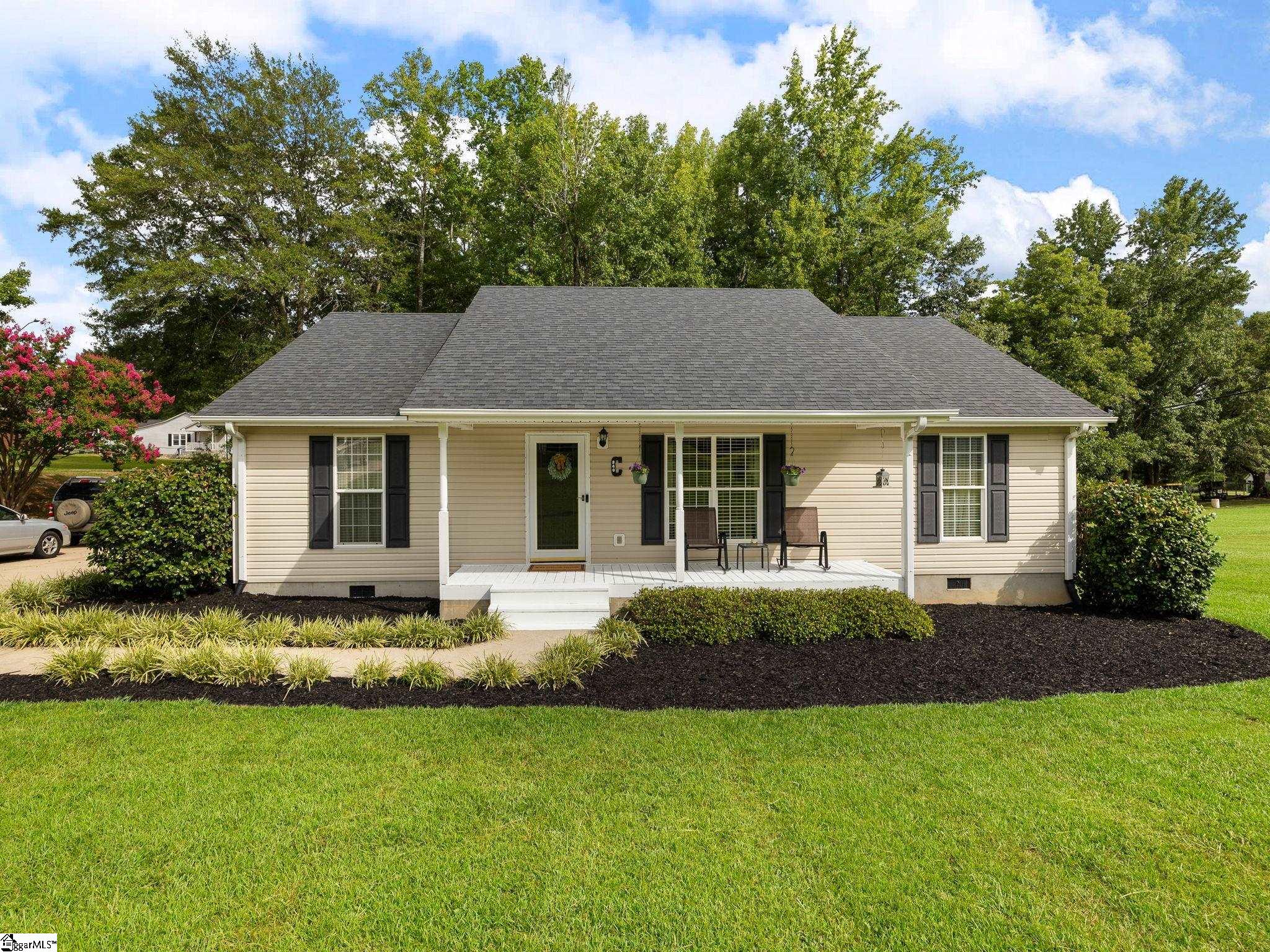 840 East Georgia Road Woodruff, SC 29388 - Photo 1 of 30 Gallery Image 1