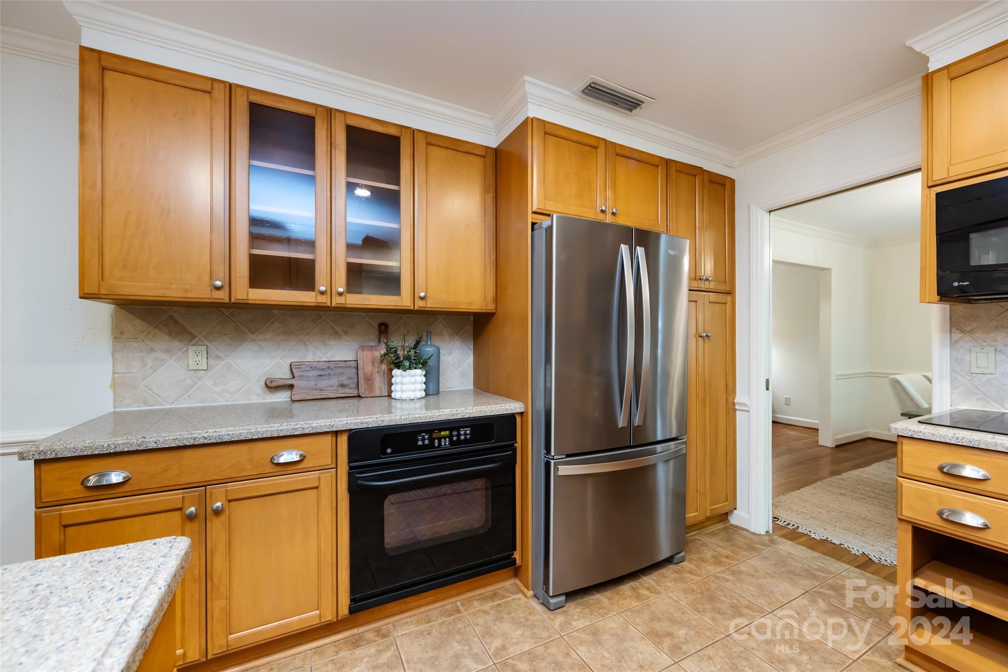 5825 Portburn Road Charlotte, NC 28211 - Photo 13 of 41 Gallery Image 13