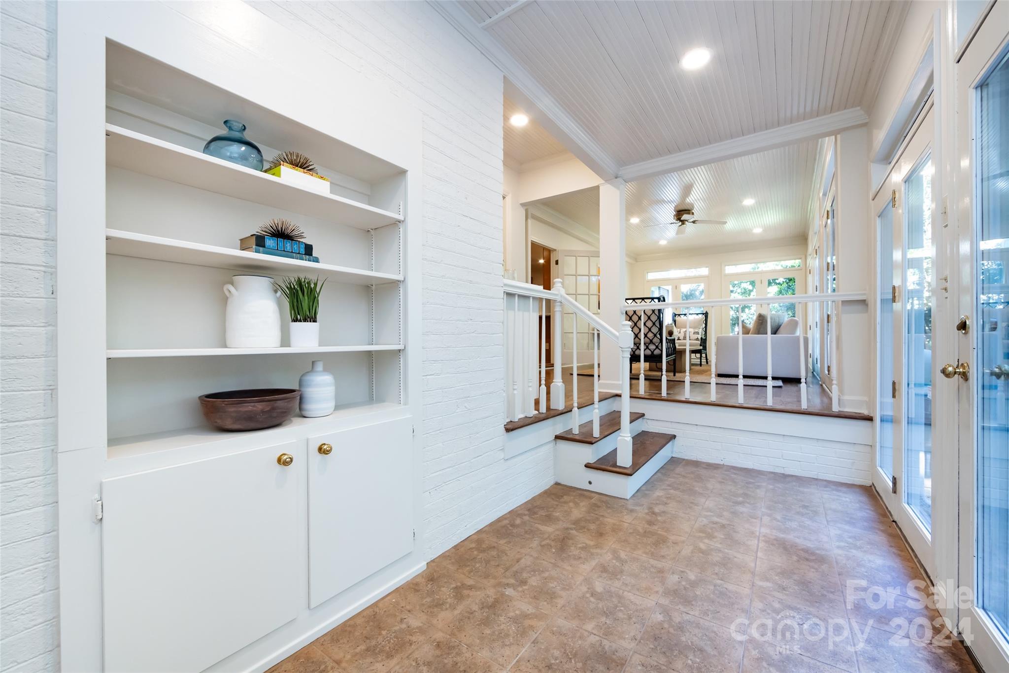 5825 Portburn Road Charlotte, NC 28211 - Photo 18 of 41 Gallery Image 18