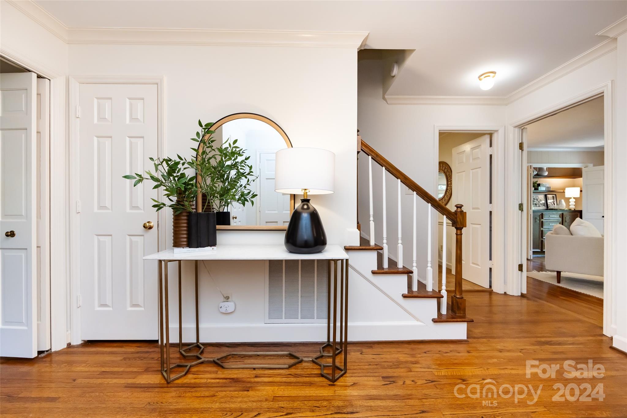5825 Portburn Road Charlotte, NC 28211 - Photo 3 of 41 Gallery Image 3