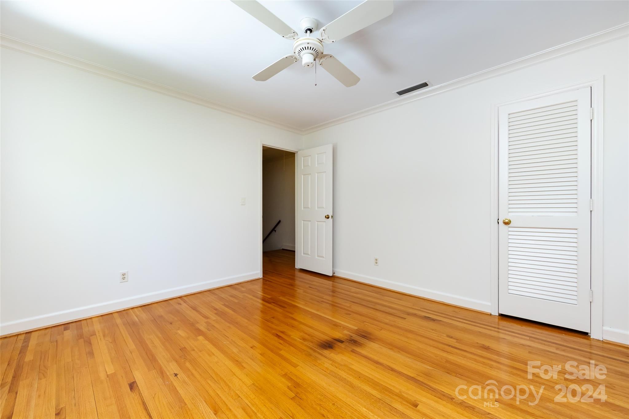 5825 Portburn Road Charlotte, NC 28211 - Photo 33 of 41 Gallery Image 33