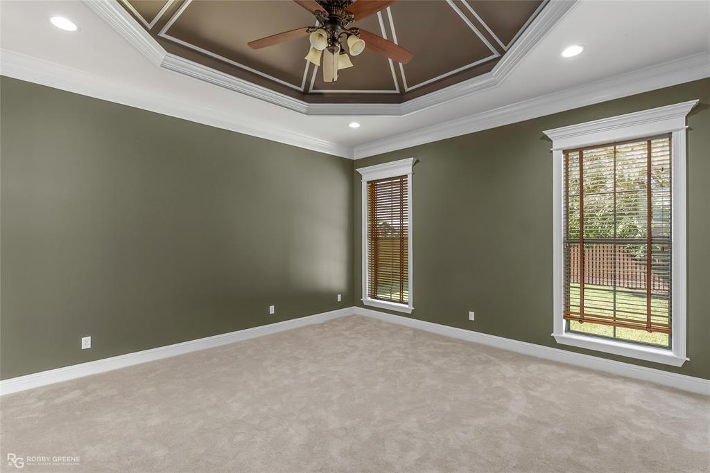 4743 Old Brownlee Road Bossier City, LA 71111 - Photo 26 of 40 a view of an empty room with a window