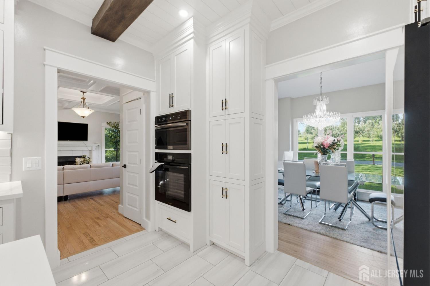 113 Oakdale Road Chester, NJ 07930 - Photo 20 of 47 Gallery Image 20