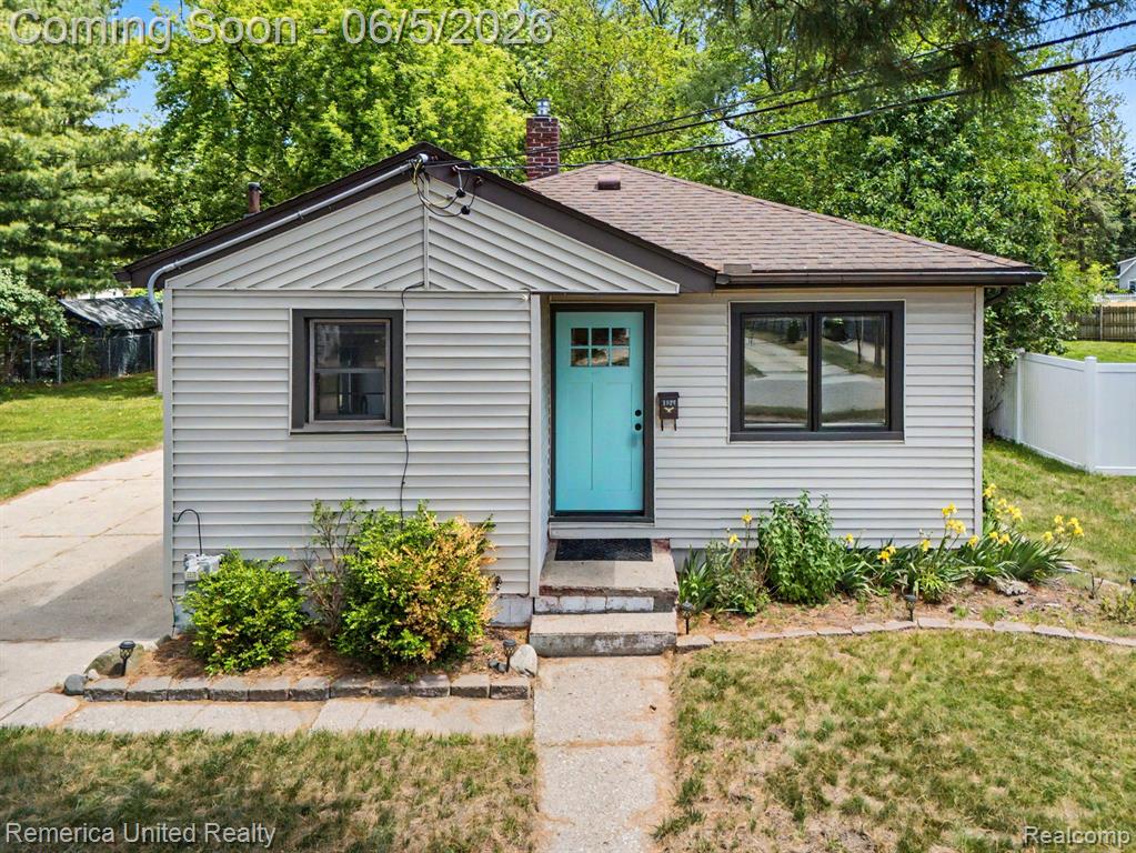 1024 Lee Street Fenton, MI 48430 - Photo 25 of 32