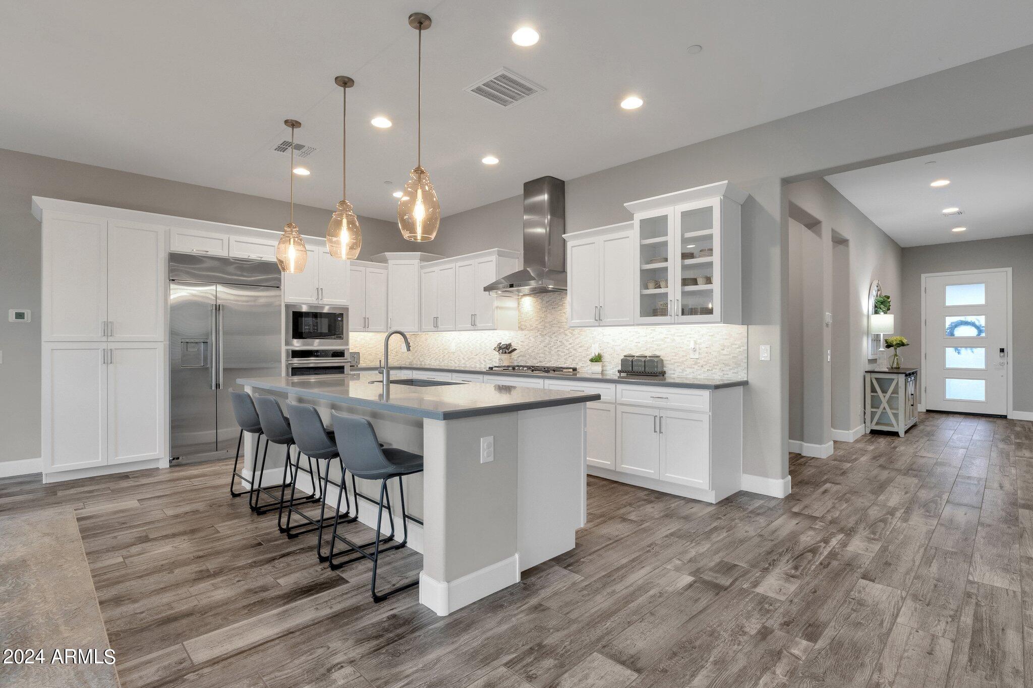 PENDANT & UNDER CAB LIGHTING