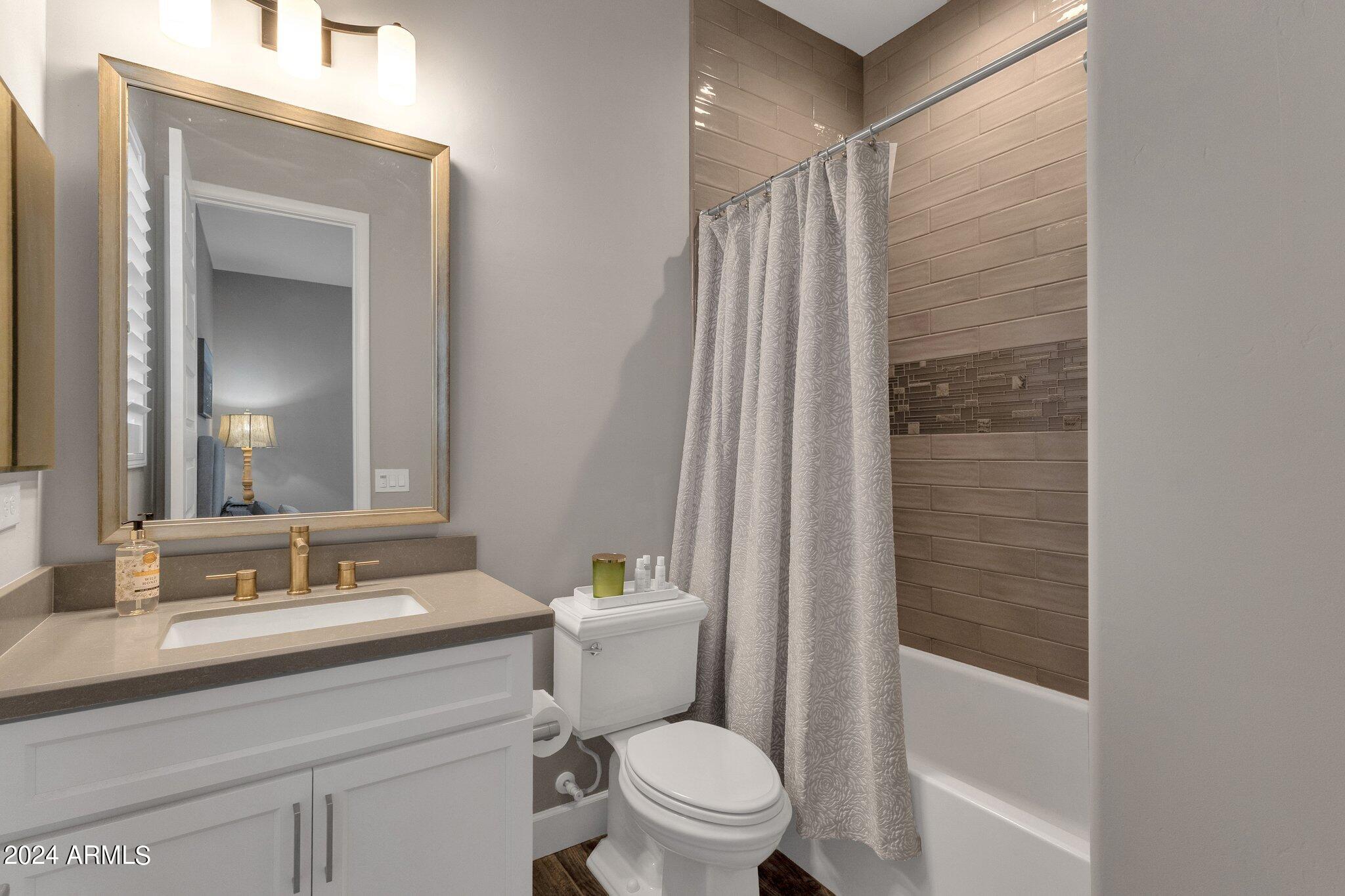 17565 Blaze Lane Rio Verde, AZ 85263 - Photo 26 of 76 BATHROOM #2