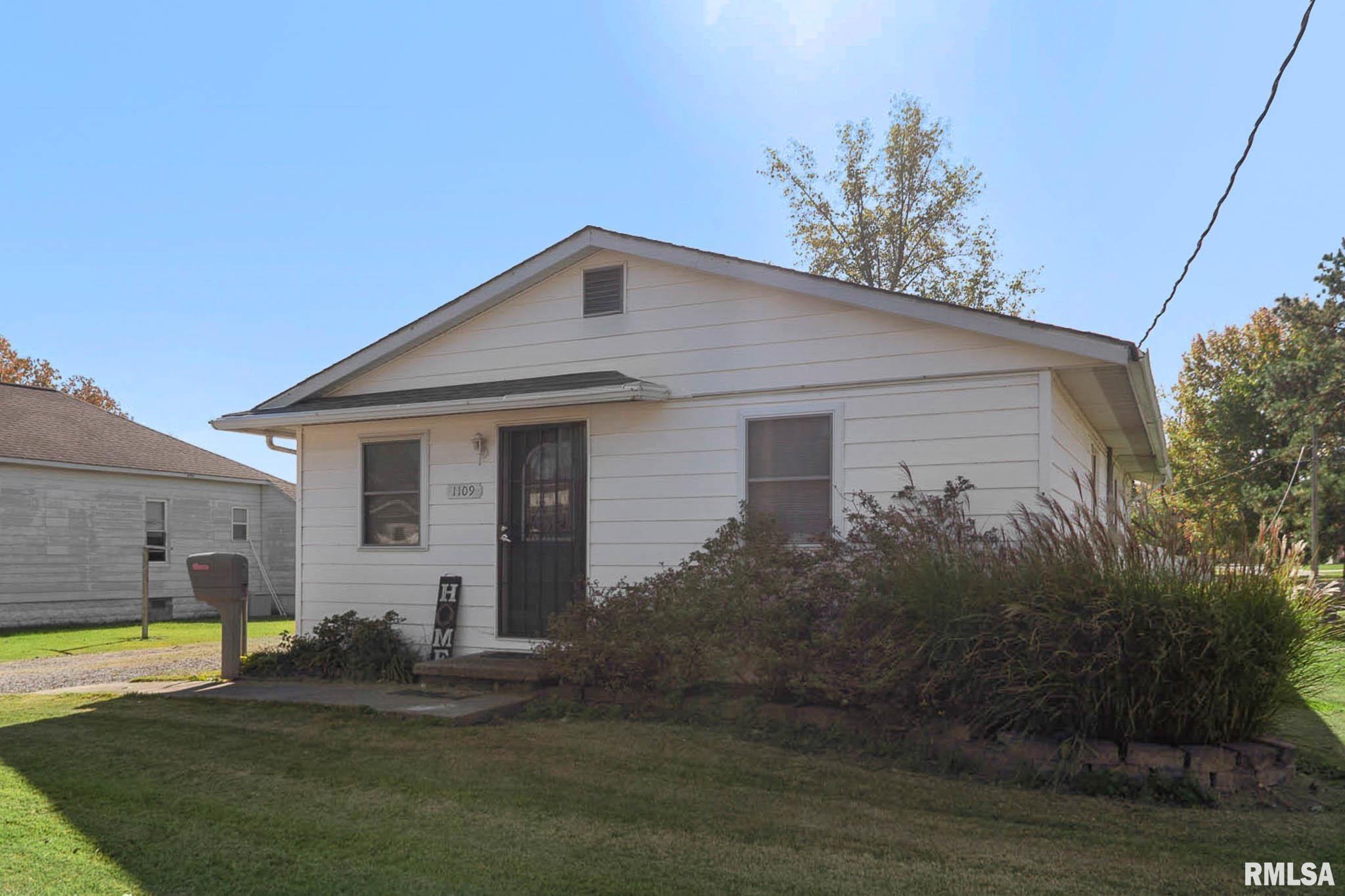 1109 East Reeves Street Marion, IL 62959 - Photo 14 of 17