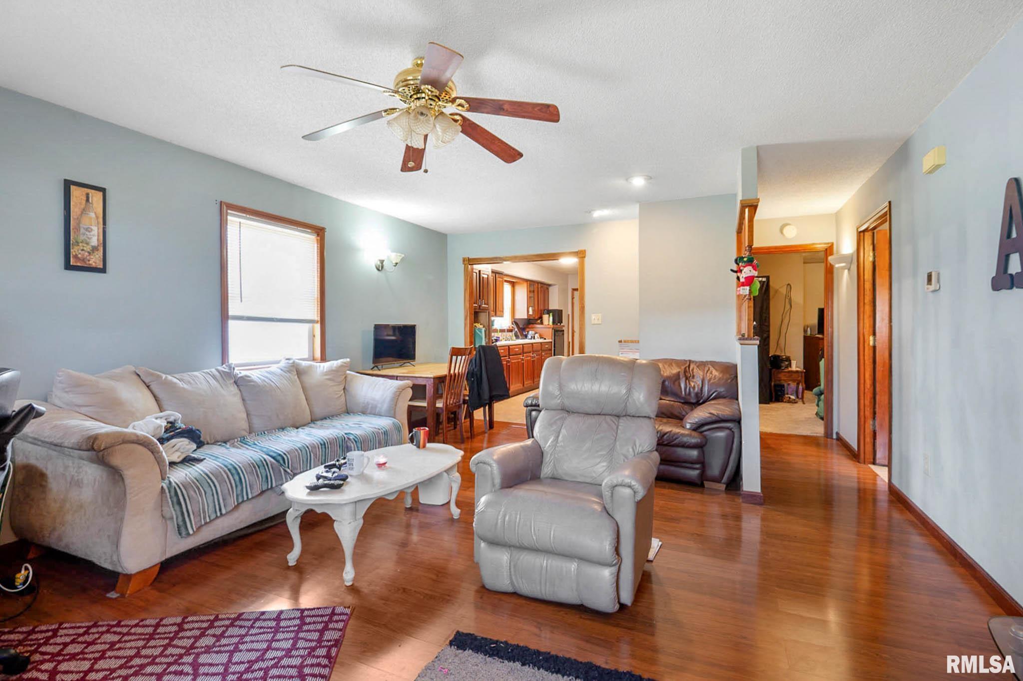 1109 East Reeves Street Marion, IL 62959 - Photo 8 of 17