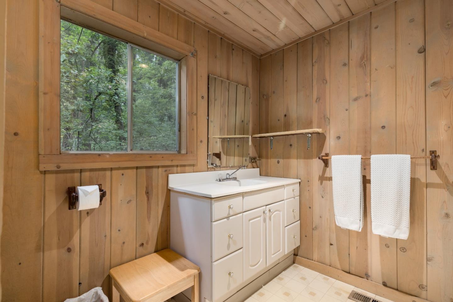 155 Brier Drive Boulder Creek, CA 95006 - Photo 34 of 42 a utility room with dryer and washer