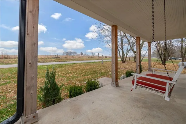 $320,000 | 808 Southwest O Highway, Holden, MO 64040