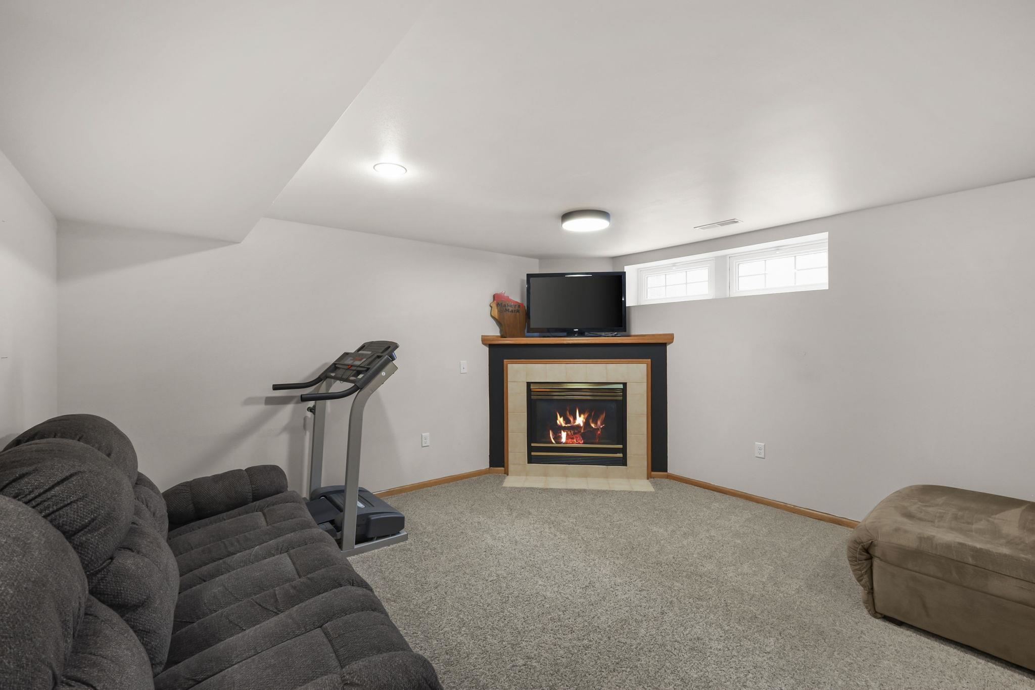 203 North Musket Ridge Drive Sun Prairie, WI 53590 - Photo 32 of 42