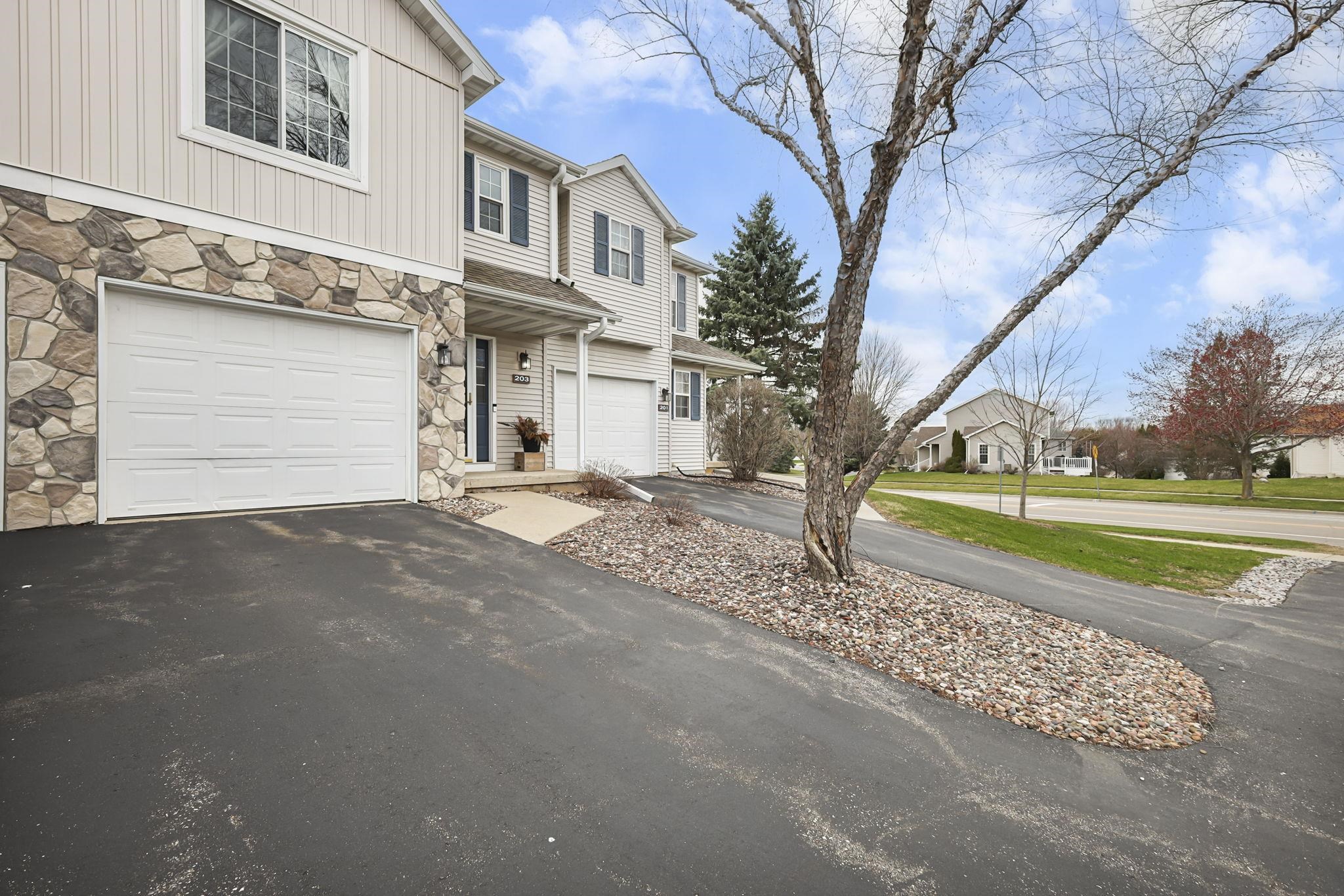 203 North Musket Ridge Drive Sun Prairie, WI 53590 - Photo 40 of 42