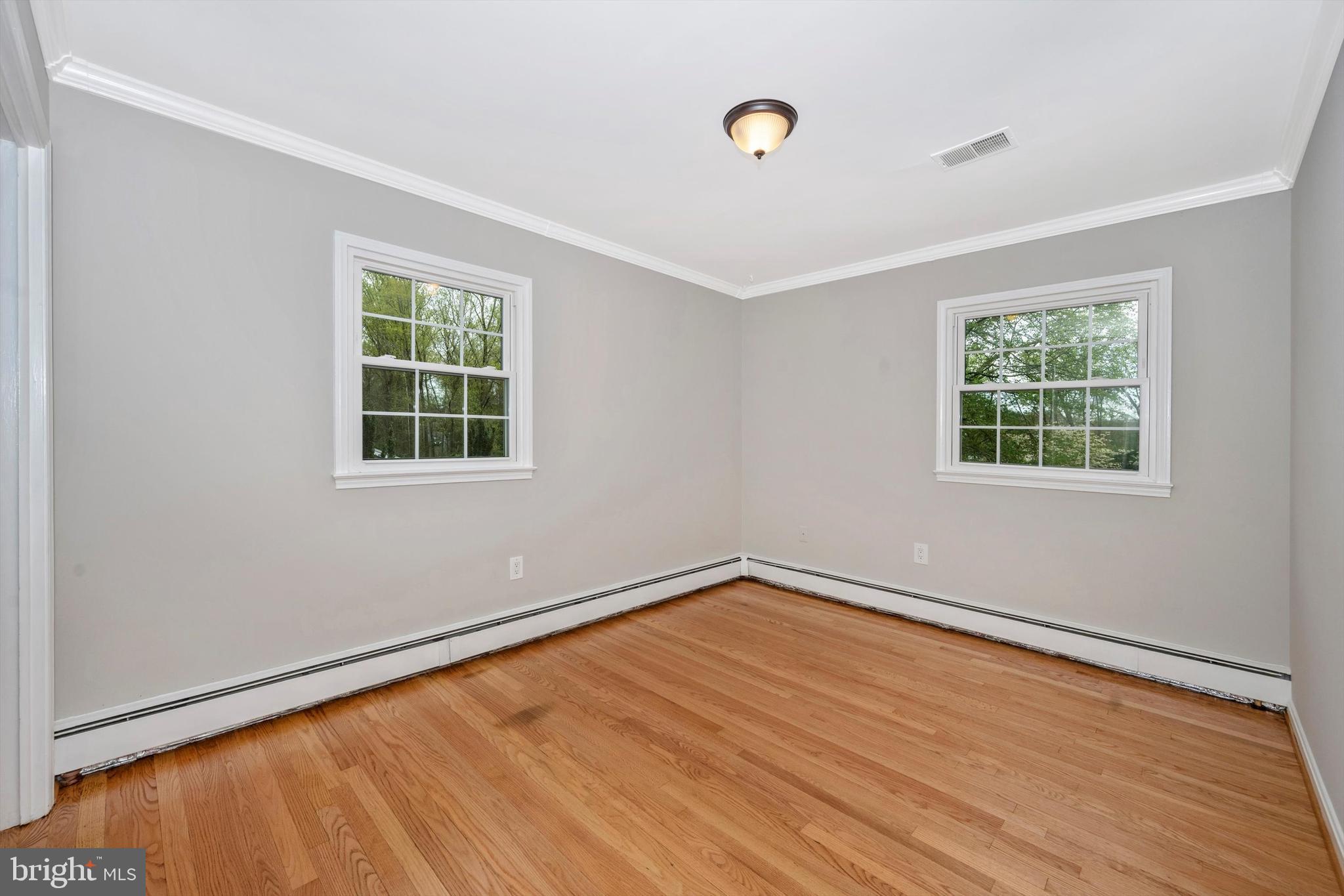 9421 Emory Grove Road Gaithersburg, MD 20877 - Photo 18 of 38 Bedroom #2