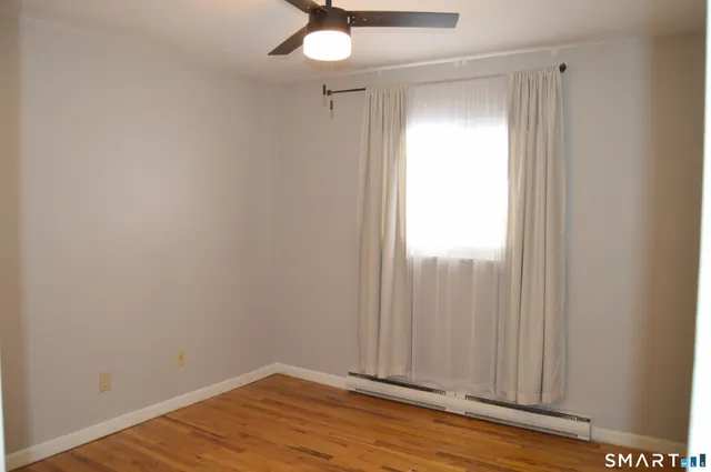 $1,800 | 1660 Farmington Avenue, Unit 4, Farmington, CT 06085