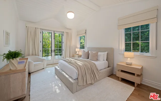 $29,950,000 | 491 North Tigertail Road, Los Angeles, CA 90049