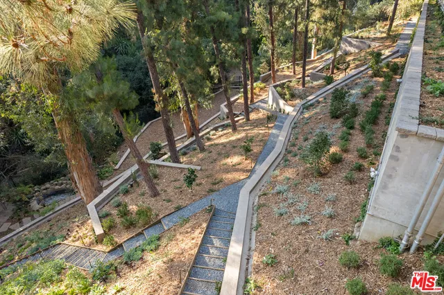 $29,950,000 | 491 North Tigertail Road, Los Angeles, CA 90049