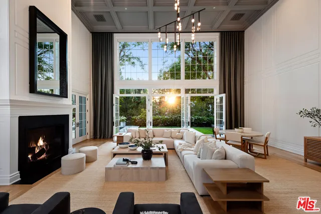 $29,950,000 | 491 North Tigertail Road, Los Angeles, CA 90049