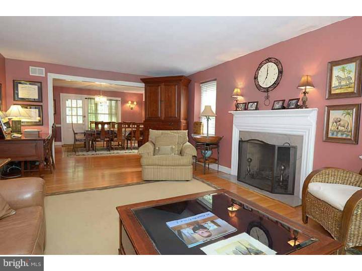 469 Clothier Road Wynnewood, PA 19096 - Photo 2 of 25 Living Room