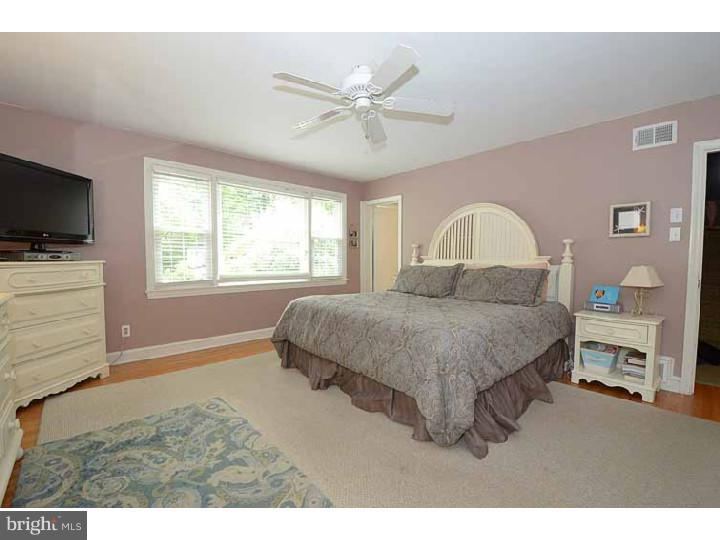 469 Clothier Road Wynnewood, PA 19096 - Photo 13 of 25 Bedroom - Main