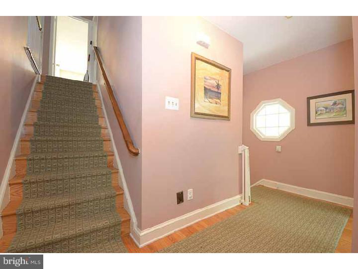 469 Clothier Road Wynnewood, PA 19096 - Photo 17 of 25 Hallway