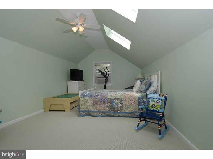 469 Clothier Road Wynnewood, PA 19096 - Photo 21 of 25 Bedroom 3
