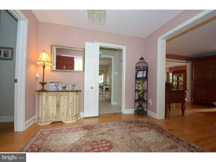469 Clothier Road Wynnewood, PA 19096 - Photo 4 of 25 Foyer