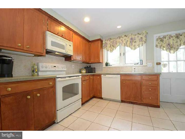 469 Clothier Road Wynnewood, PA 19096 - Photo 8 of 25 Kitchen