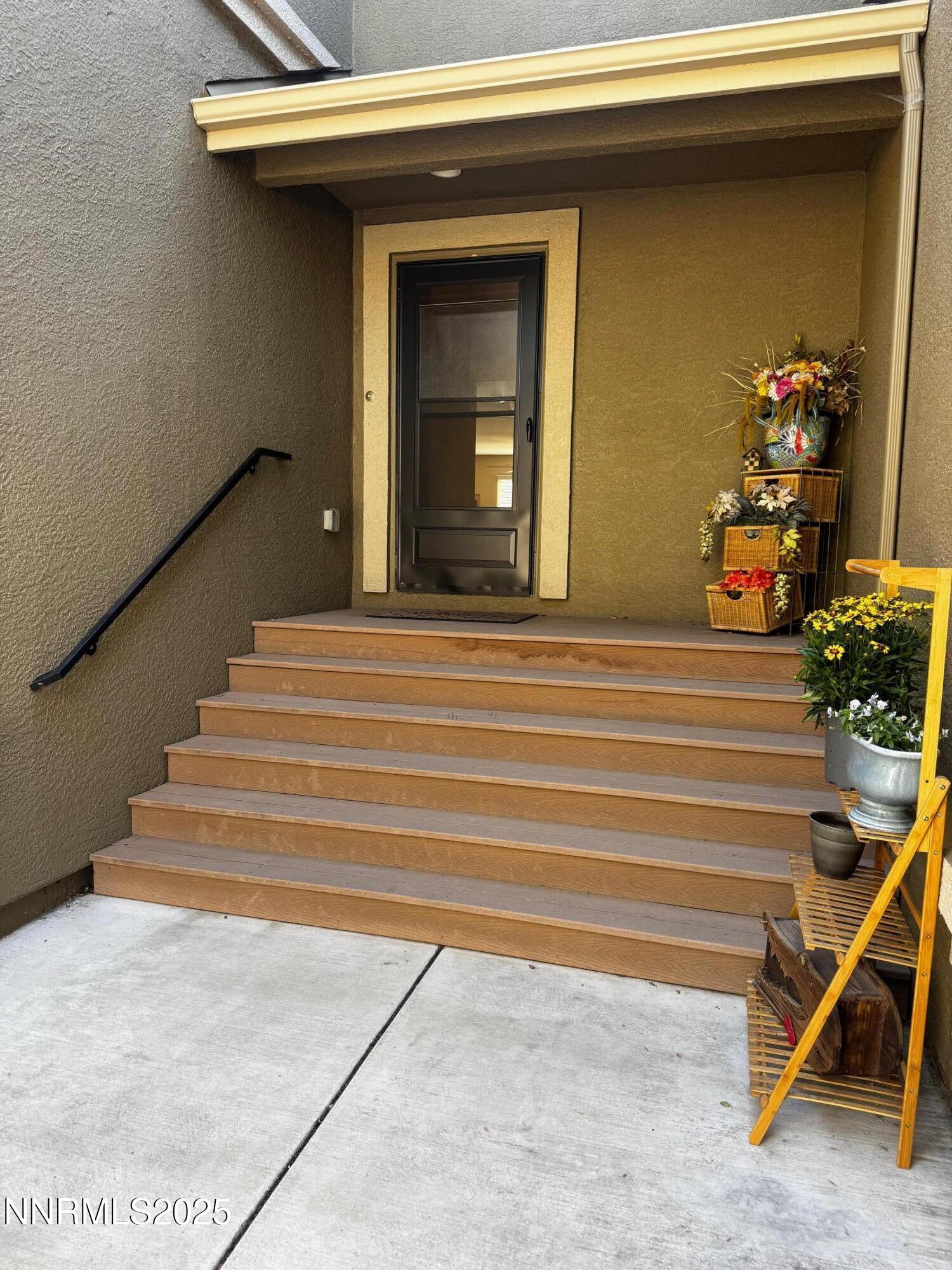 11044 Lamour Lane Reno, NV 89521 - Photo 2 of 21 a view of entryway with a front door