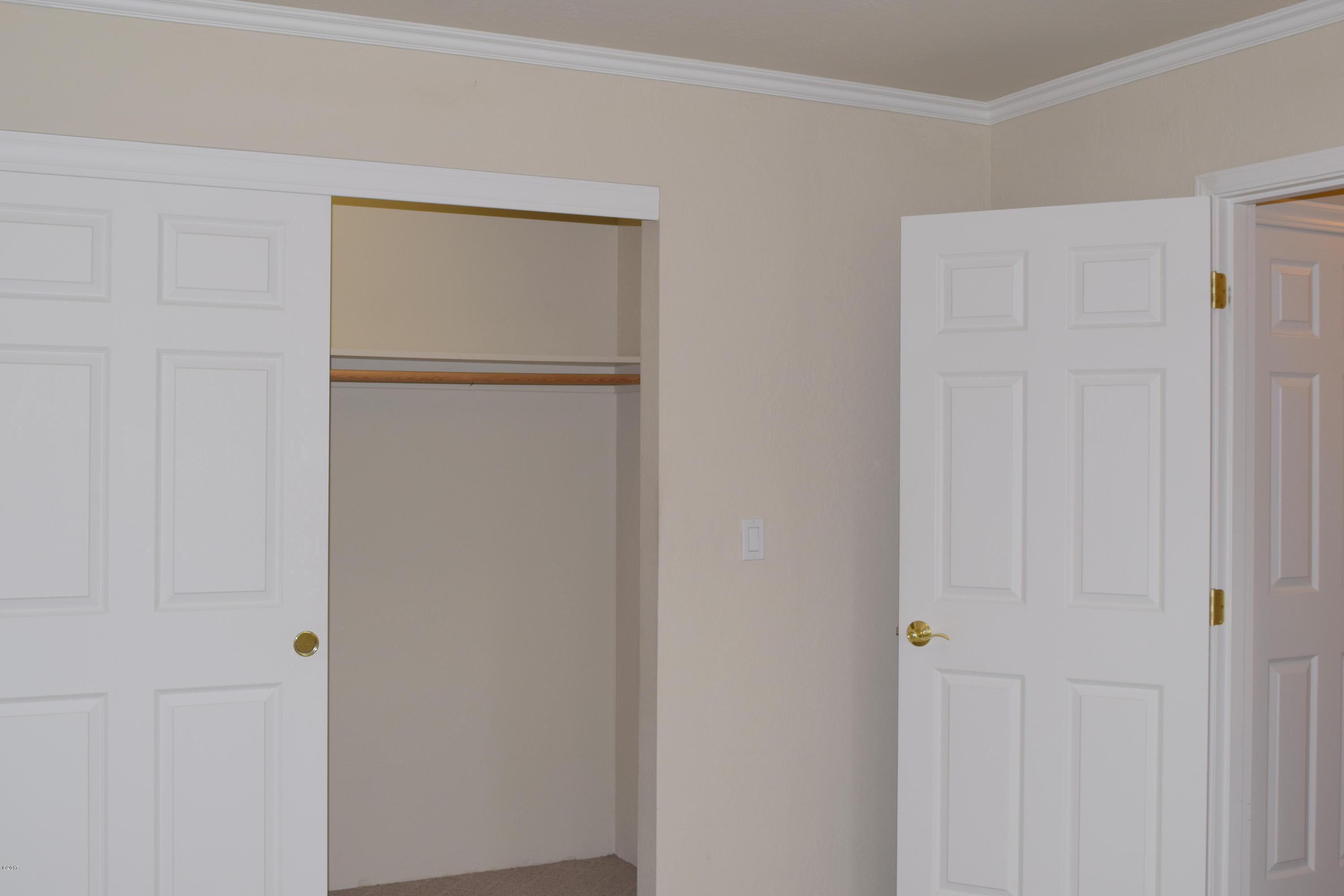 911 Southwest 12th Street Newport, OR 97365 - Photo 27 of 29 Bedroom 2
