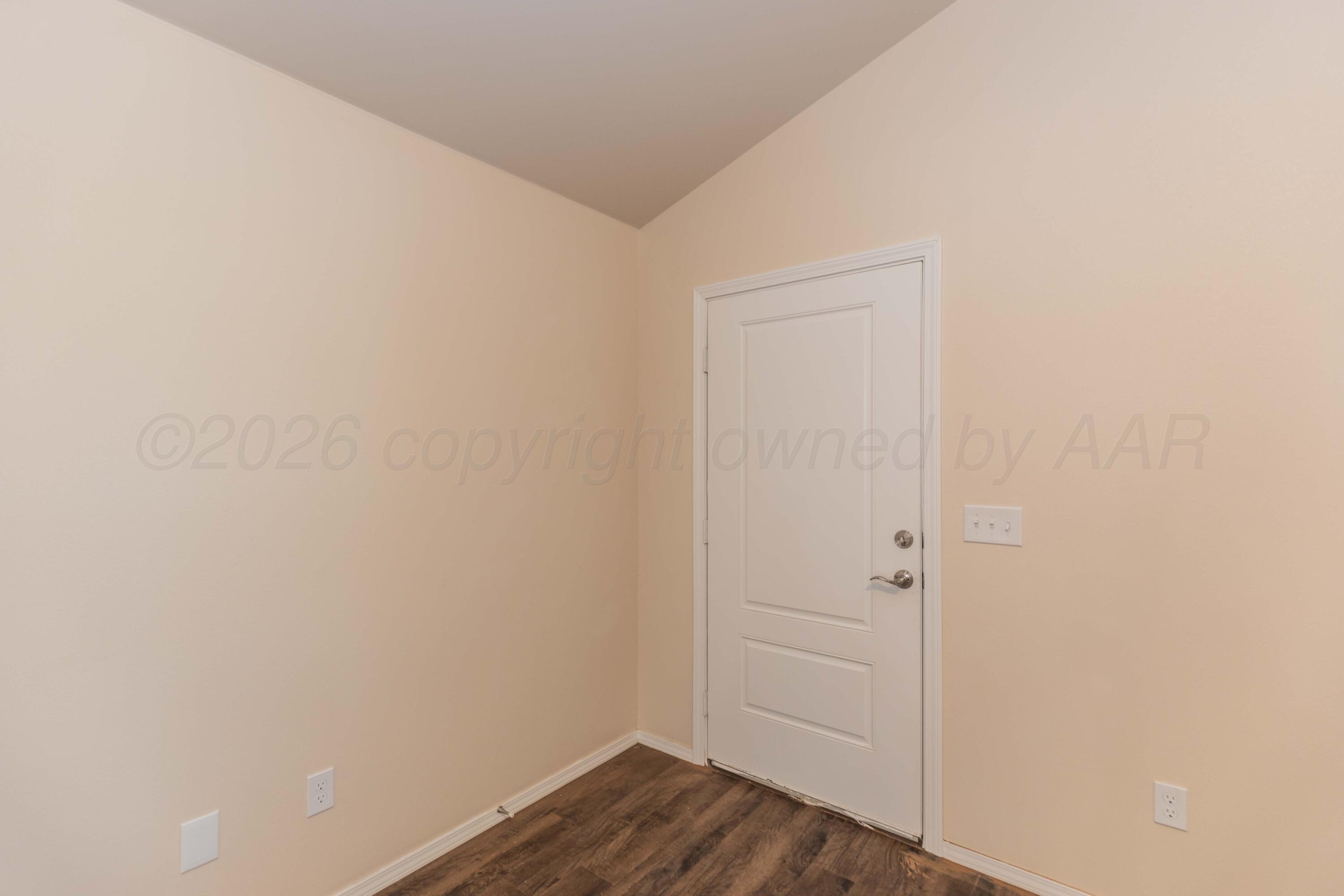 4404 Sunset Street Amarillo, TX 79118 - Photo 3 of 37 ENTRY